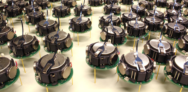Kilobot thousand-robot swarm